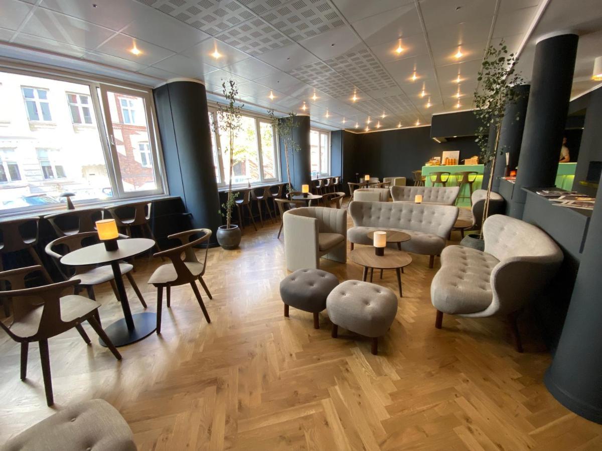 Hotel Maritime